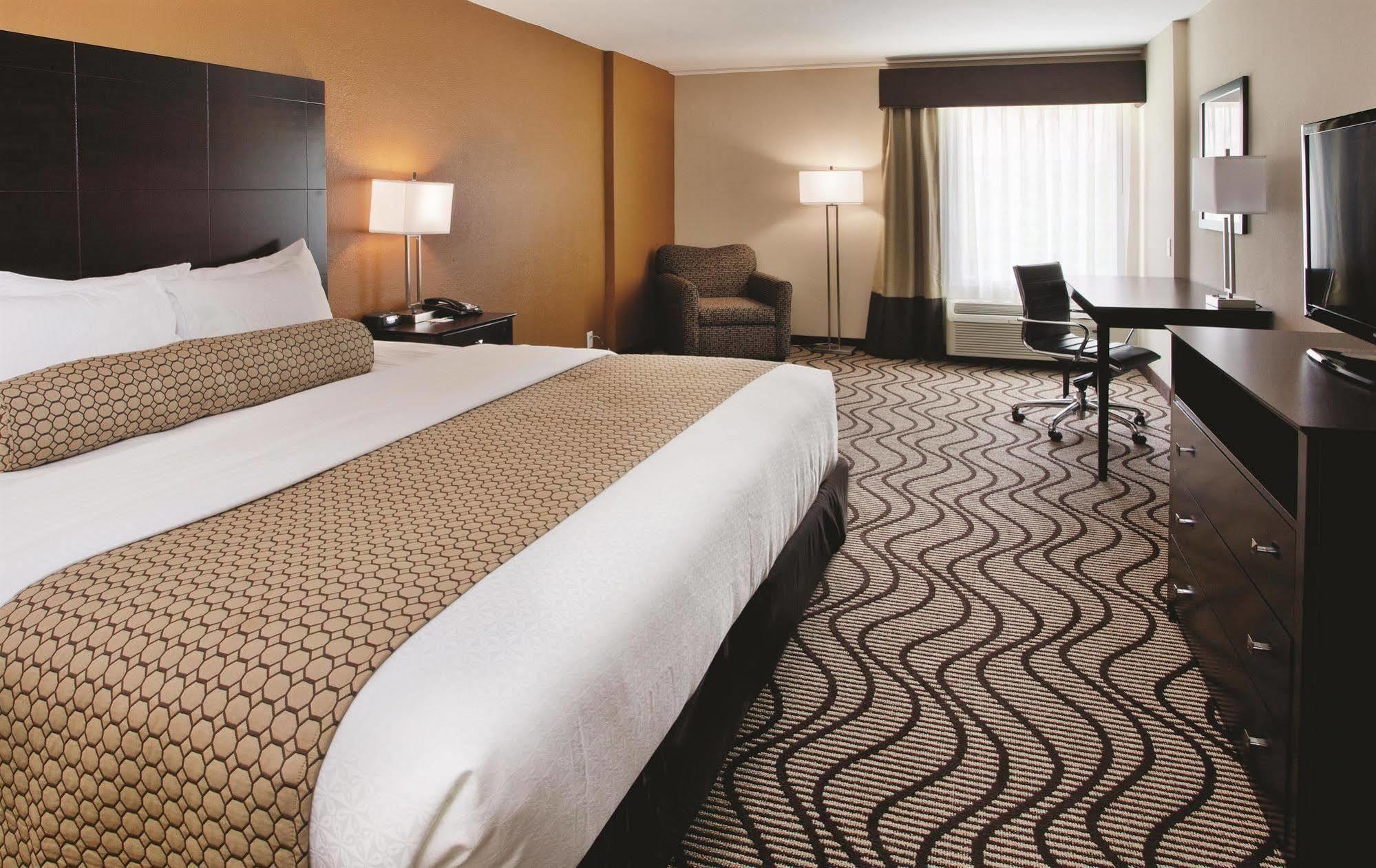 La Quinta By Wyndham Knoxville Central Papermill Kültér fotó